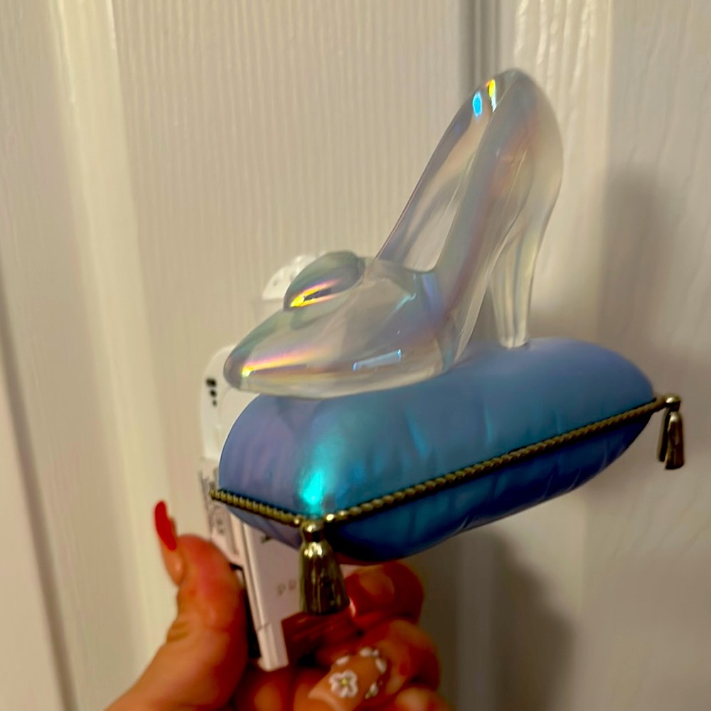 B&BW Cinderella Iridescent Women's Shoe Night Light